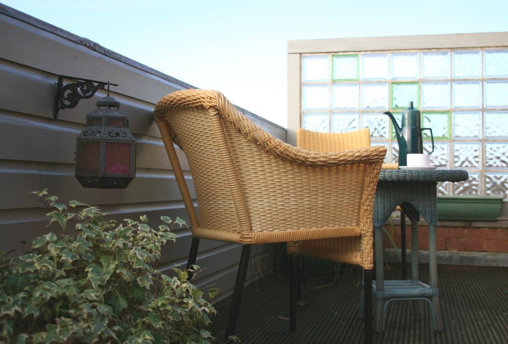 The Telstar Bed & Breakfast Exeter Ngoại thất bức ảnh